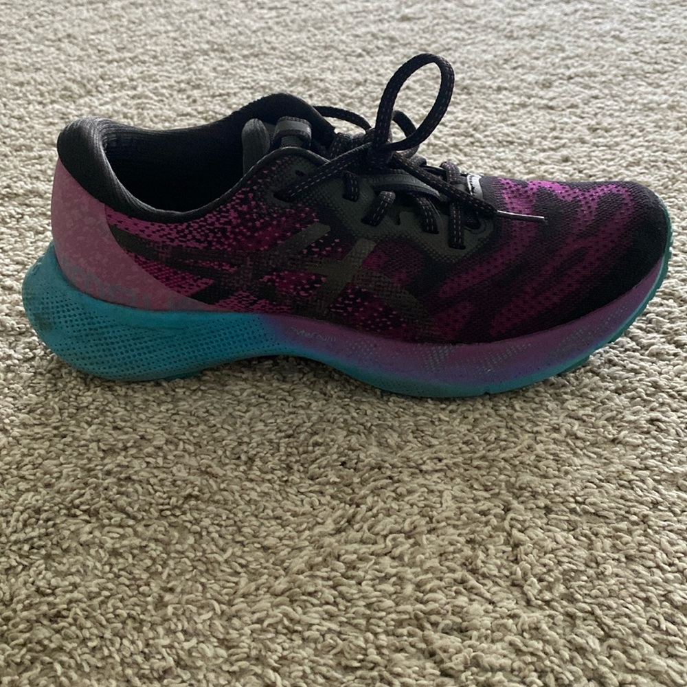 Asics Gel-Nimbus Lite 2 sneakers in the Digital Grape and Black